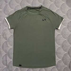 VLF AIR-FLEX CLASSIC TEE ATHLETIC T SHIRT OLIVE GREEN MEN MEDIUM EUC